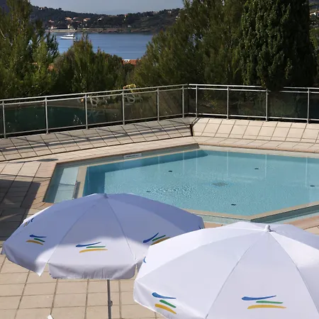 Village Club Les Mas De L'esterel 3* Сен-Рафаэль