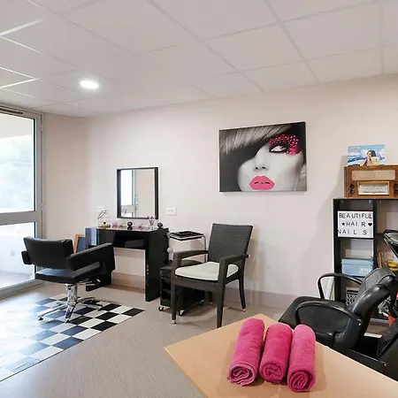 Курортный комплекс Village Club Les Mas De L'esterel