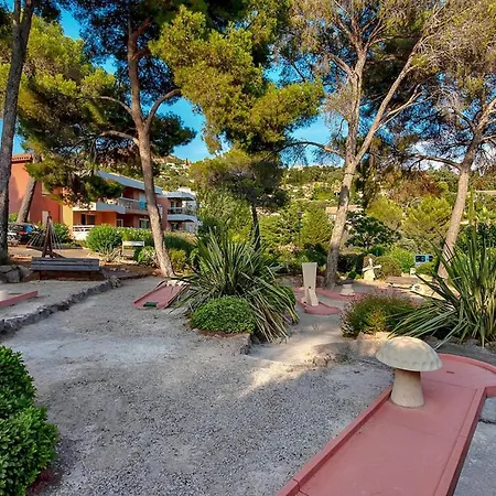Village Club Les Mas De L'esterel Сен-Рафаэль