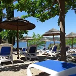 Village Club Les Mas De L'esterel 3*