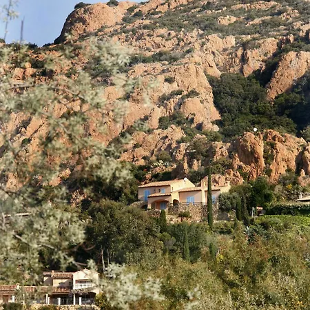 Village Club Les Mas De L'esterel Station touristique