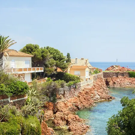 Village Club Les Mas De L'esterel Station touristique